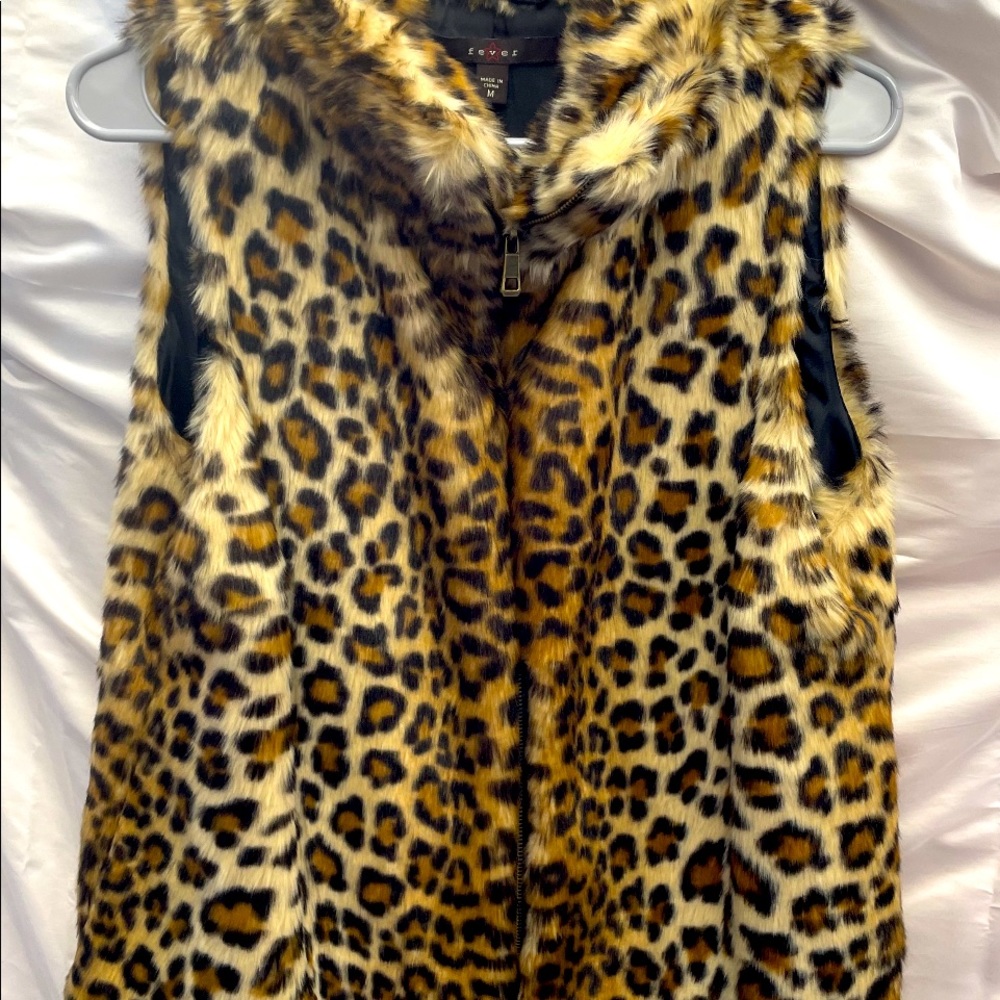 Fever leopard print vest Large